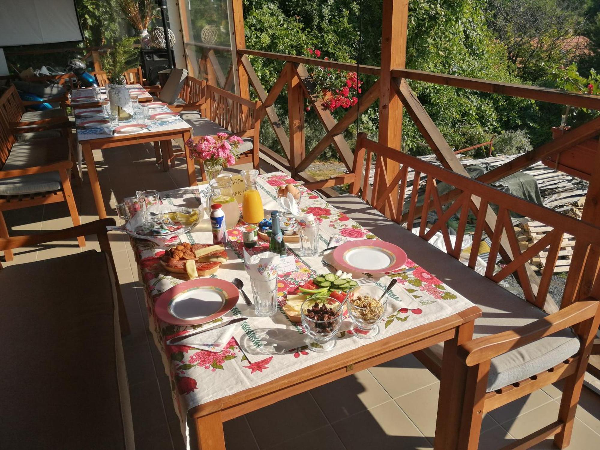 Jurta Hotel Balatongyoeroek Екстер'єр фото